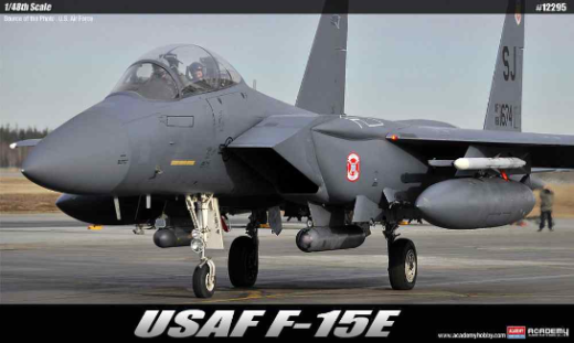 ACA-12295 Academy 1/48 F-15E Strike Eagle Plastic Model Kit [12295]
