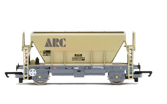 R60214 HORNBY ARC PGA HOPPER - ERA 8 Hornby