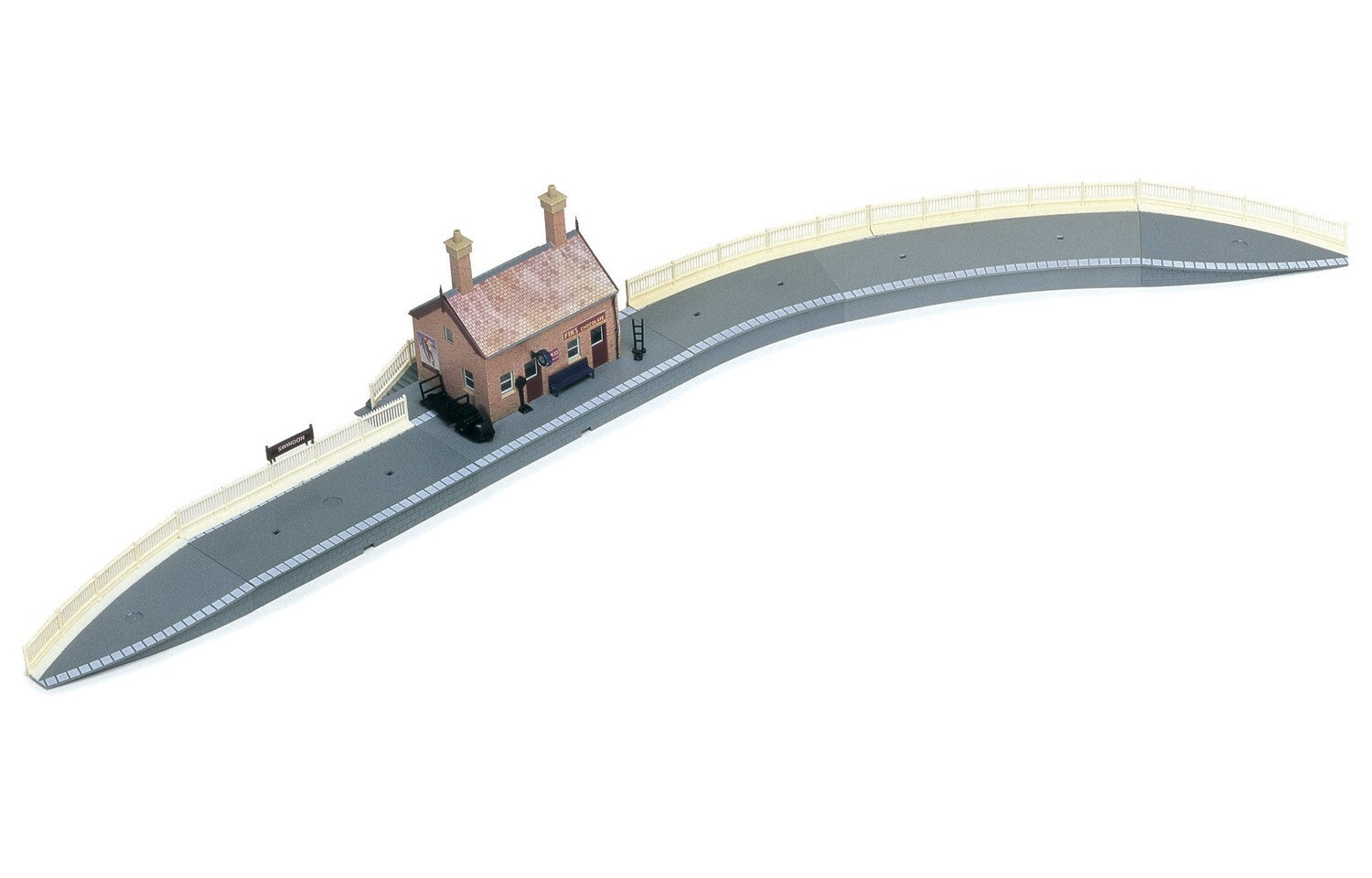 R8000 HORNBY COUNTRY STATION Hornby