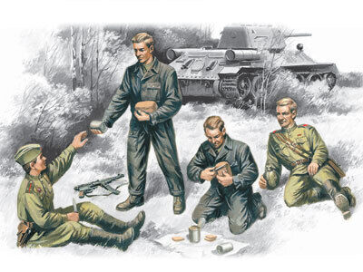 ICM 1/35 Soviet Tank Crew (1943-1945) (4 Figures - 2 officers 2 tankmen) Plastic Model Kit