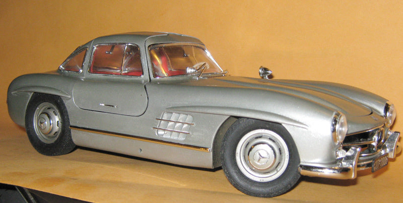 ITALERI MERCEDES BENZ 300 SL GULLWING