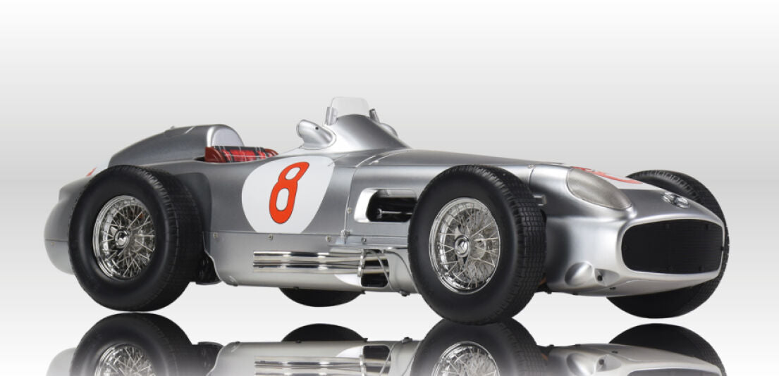 IXO Collections 1/8 Mercedes-Benz W 196 R No.8 (Driver Juan Manuel Fangio) Full Kit IXO-MRF-FK-F