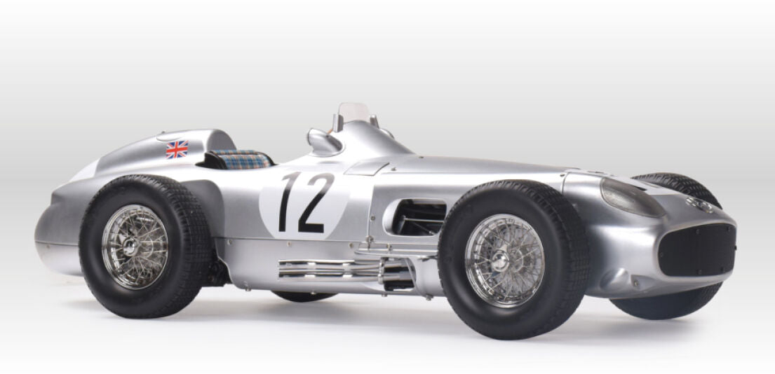IXO Collections 1/8 Mercedes-Benz W 196 R No.12 (Driver Stirling Moss) Full Kit