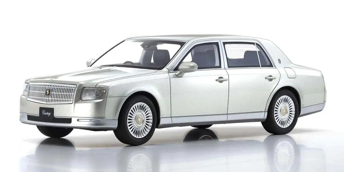 Kyosho 1/18 Toyota Century 2018 (Silver) Resin Model Car