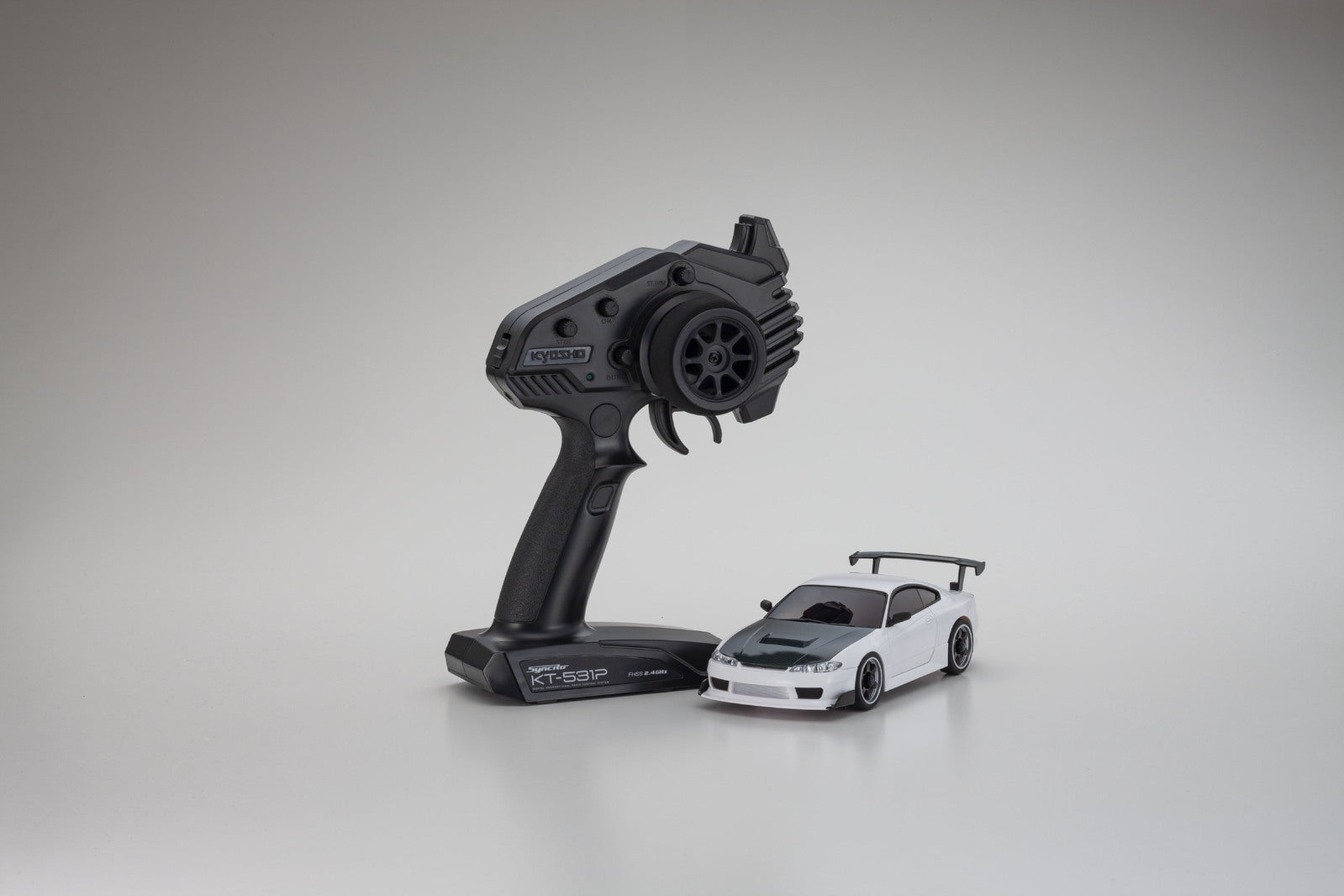 KYO-32647W Kyosho Mini-Z Nissan Silvia S15 Equipped with GT Wing White AWD MA-020 Readyset Kyosho