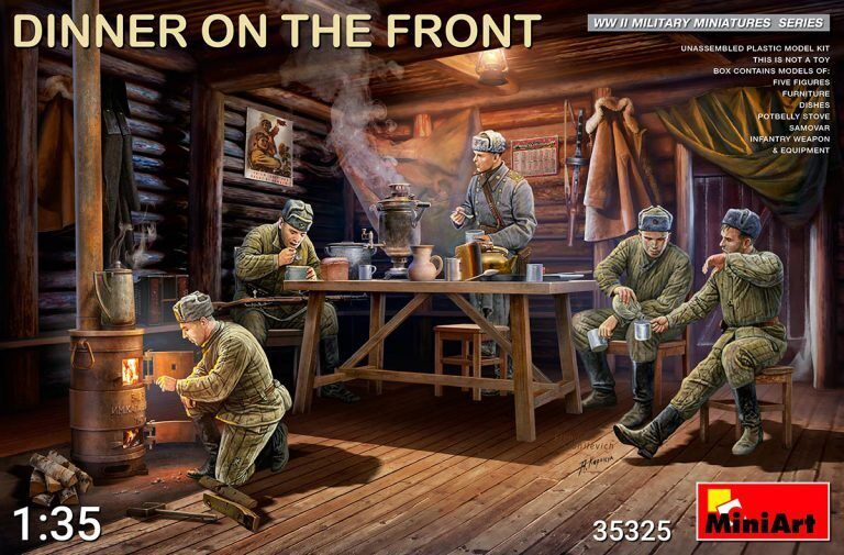 MiniArt 1/35 Dinner on the Front Plastic Model Kit