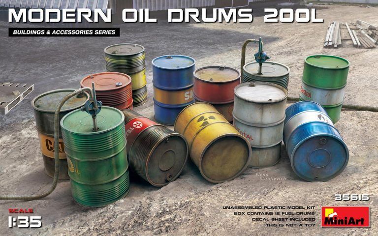 MiniArt 1/35 Modern Oil Drums (200l) Plastic Model Kit