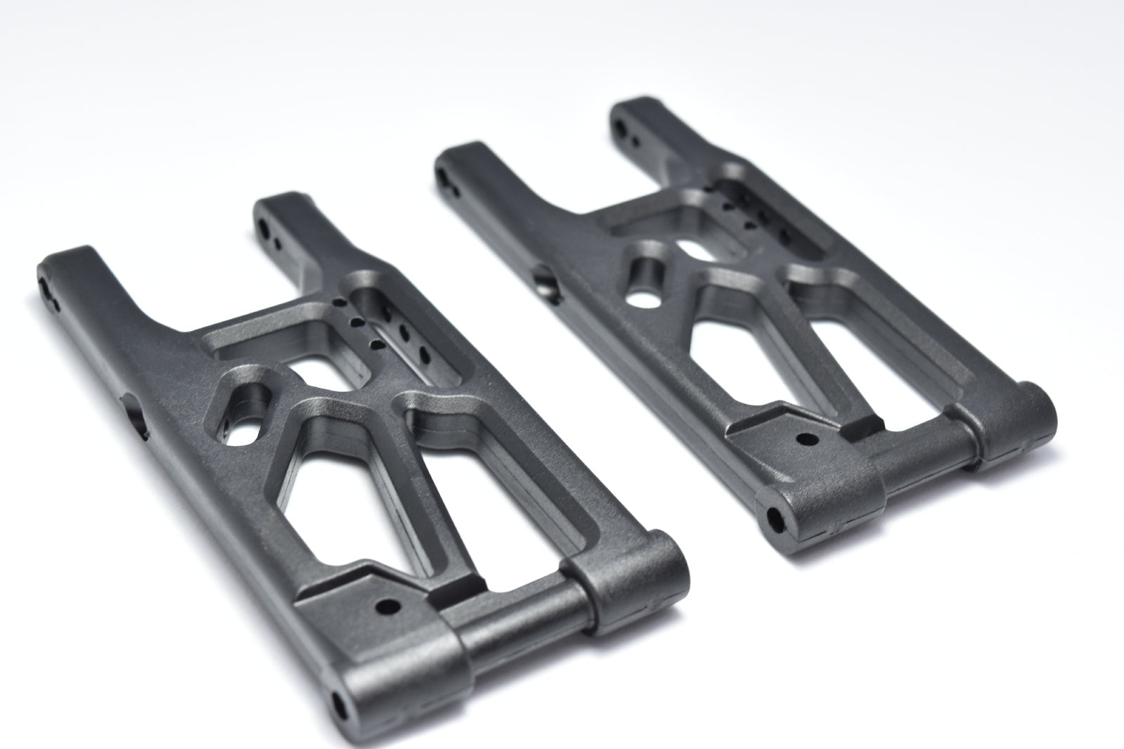 RH-85041 Rr lower arm River Hobby