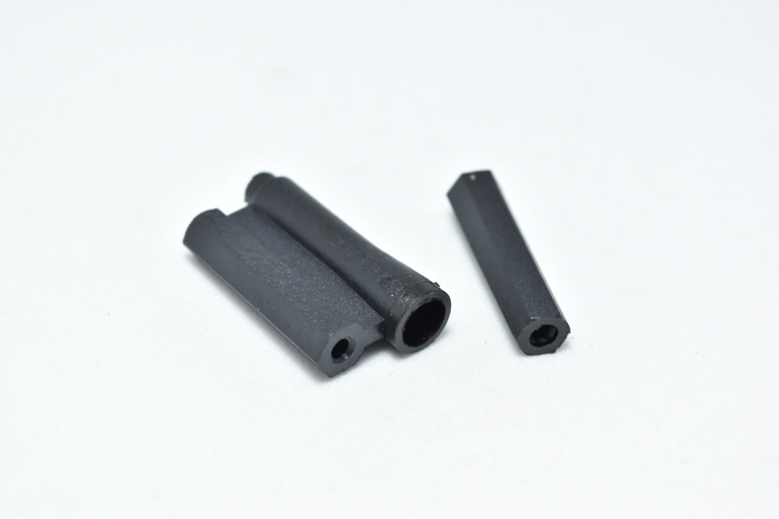 RH-85160 Fuel Tank Post Set 1/8 River Hobby