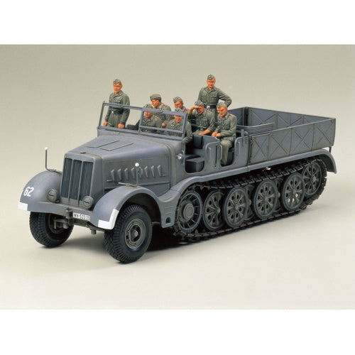 TAMIYA GERMAN 18 TON HALF-TRACK FAMO Tamiya