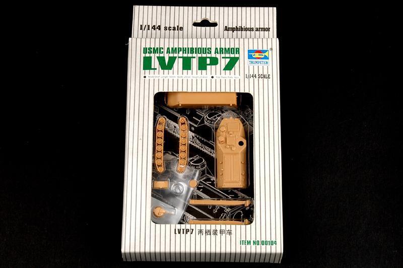 TR00104 Trumpeter 1/144 LVTP7 Amphibious armor Trumpeter