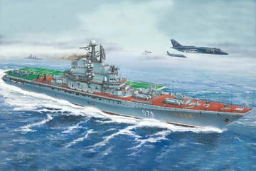 TR05207 Trumpeter 1/500 USSR Aircraft Carrier - Minsk/Kiev Trumpeter