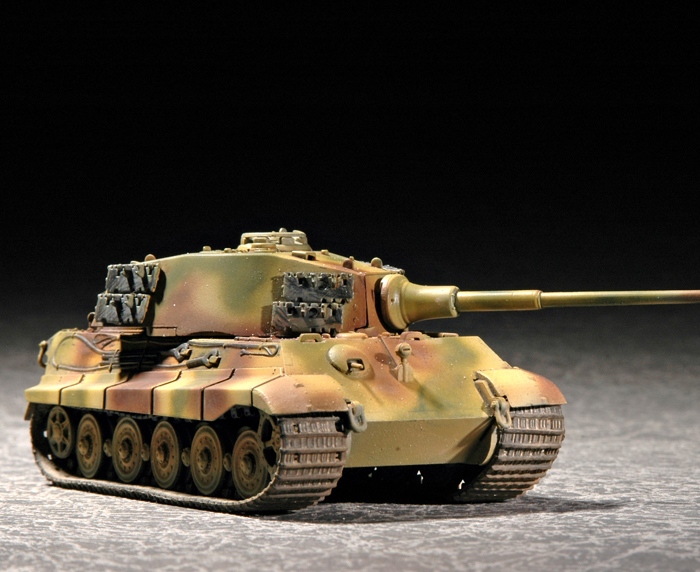 TR07201 Trumpeter 1/72 German Sd.Kfz. 182 King Tiger (Henschel turret) Trumpeter