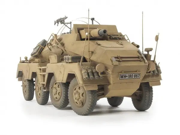 AFV Club AF35233 1/35 Panzerfunkwagen Sd.Kfz.233 8-Rad w/ 7.5cm Gun Plastic Model Kit AFV