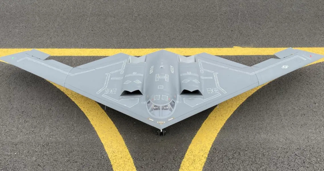 Freewing B-2 Spirit Bomber Twin 70mm EDF Jet - PNP Freewing