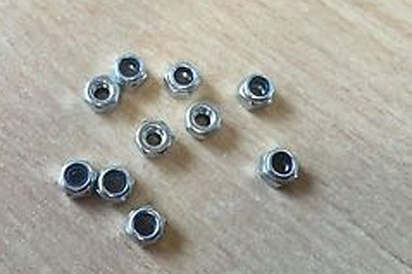 12220001 TAMIYA 3MM NUT(1)