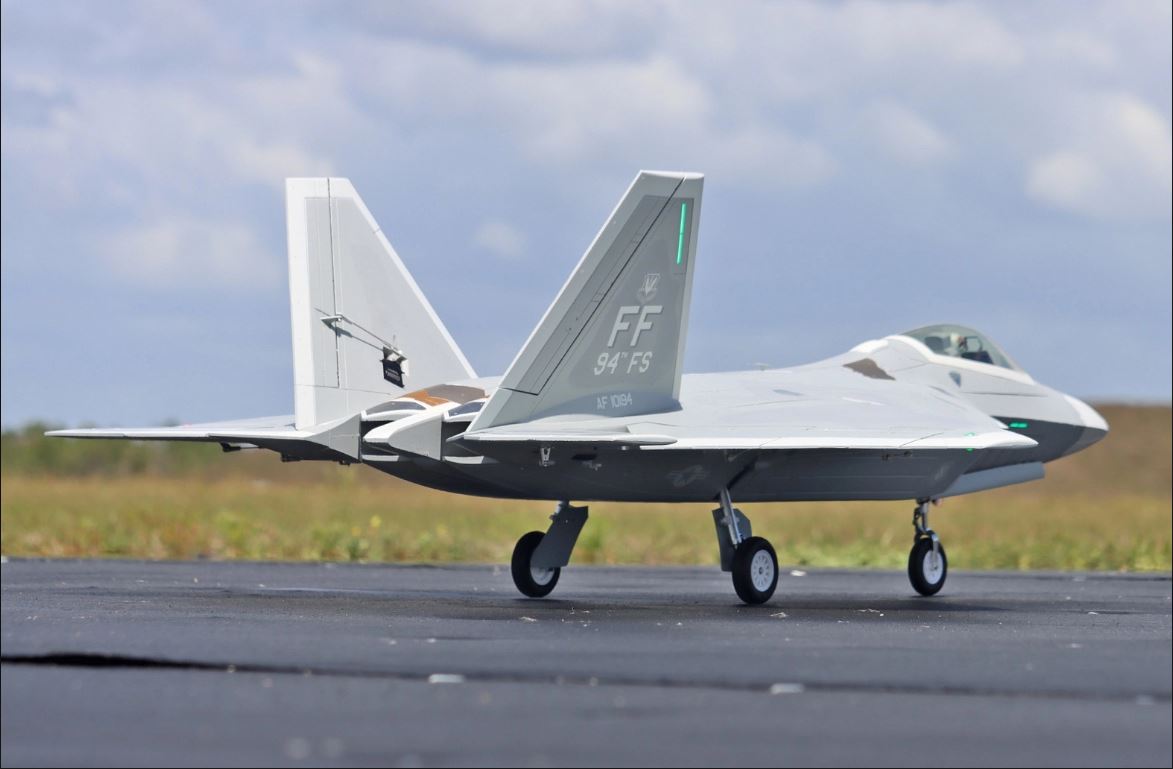 Freewing F-22 Raptor V2 Ultra Performance 8S 90mm EDF Jet - PNP FJ31335P