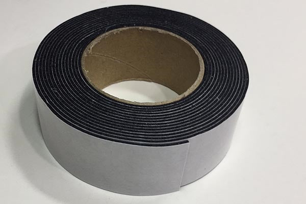 T54693 TAMIYA DOUBLE-SIDED TAPE 20MMX2M Tamiya