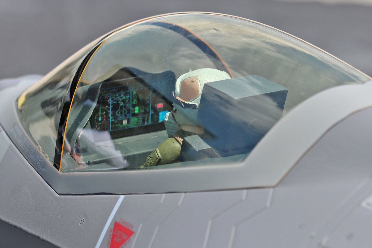 Freewing F-35C Lightning II 12S 110mm EDF Jet with Gyro - PNP FJ50111PG