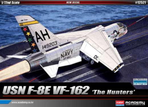 ACA-12521 Academy 1/72 USN F-8E VF-162 "The Hunters" Plastic Model Kit [12521] Academy