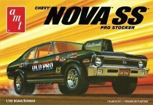 AMT1142M AMT 1/25 1972 Chevy Nova SS "Old Pro" Plastic Model Kit AMT