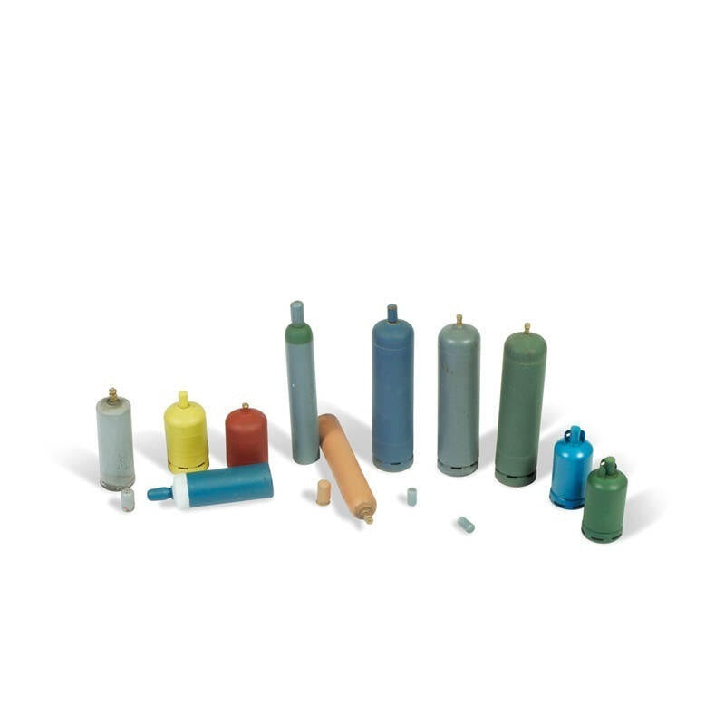 AVSC209 Vallejo Modern Gas Bottles Diorama Accessory [SC209] Vallejo