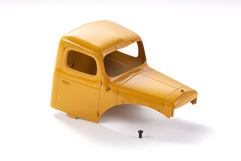 C3108 1:24 12401RD CAR BOBY WITH PAINTED YELLOW