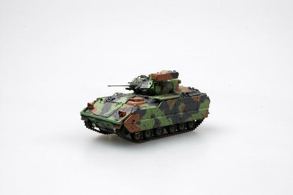 Easy Model 1/72 M2A2 Assembled Model [35053]