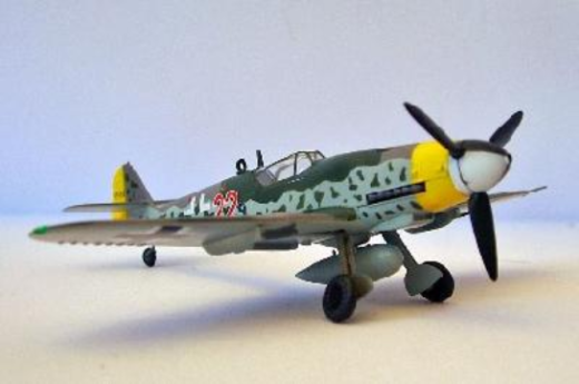 Easy Model 1/72 Bf109G-10 Messerschmitt 1945 Germany Assembled Model [37201]