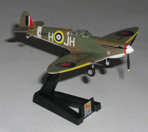 Easy Model 1/72 Spitfire Mk V RAF 317 Squadron Sept.1941 Assembled Model [37213]