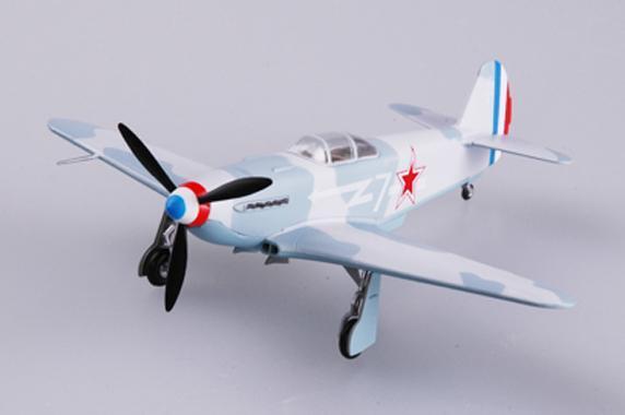 Easy Model 1/72 Yak-3 1st Guards Fighter Division 1945 Assembled Model [37229]
