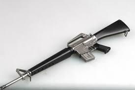Easy Model 1/3 M16A1 Assembled Model [39103]