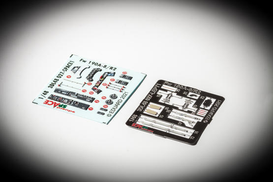 ED3DL48027 Eduard 1/48 Fw 190A-8/R2 Space3D Decals
