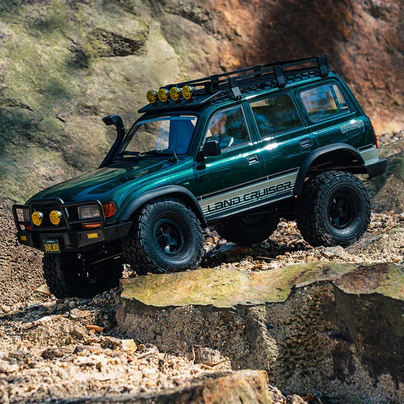 FMS 1/10 Toyota Land Cruiser 80 RS Green Brushless OVR  FMS11042RSGN-BL