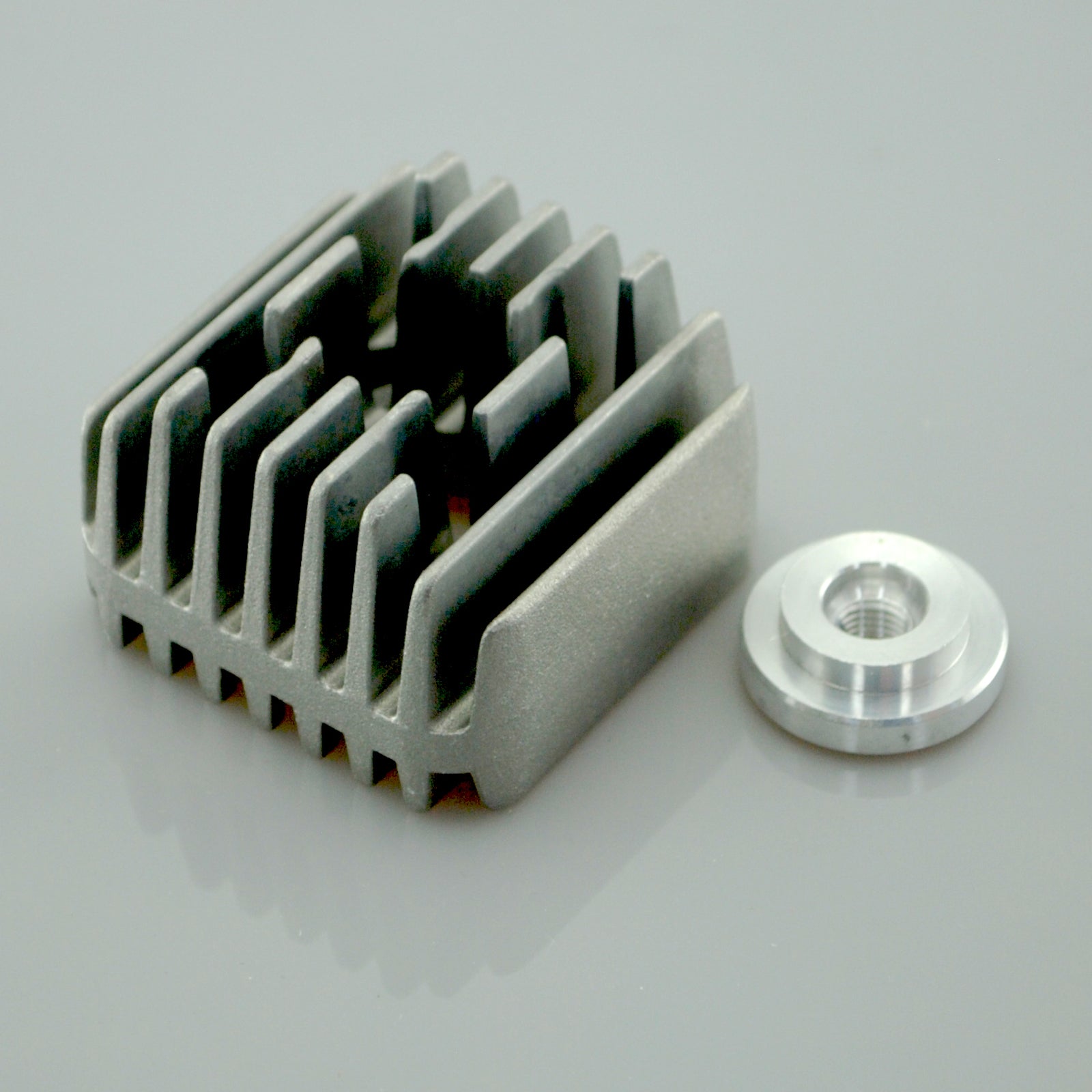 FP-CH1502 FORCE 15 PRO CYLINDER HEAD - SILVER Force Engines