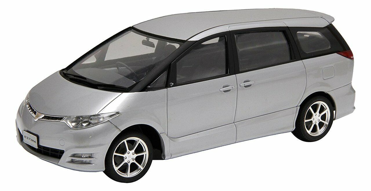 Fujimi 1/24 Toyota Estima G/X/Aeras G Package [ID-8] Plastic Model Kit