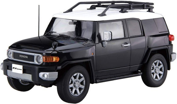 FUJ06614 Fujimi 1/24 Toyota FJ Cruiser (Two-tone Black) (C-NX-9 EX-1) Plastic Model Kit [06614]