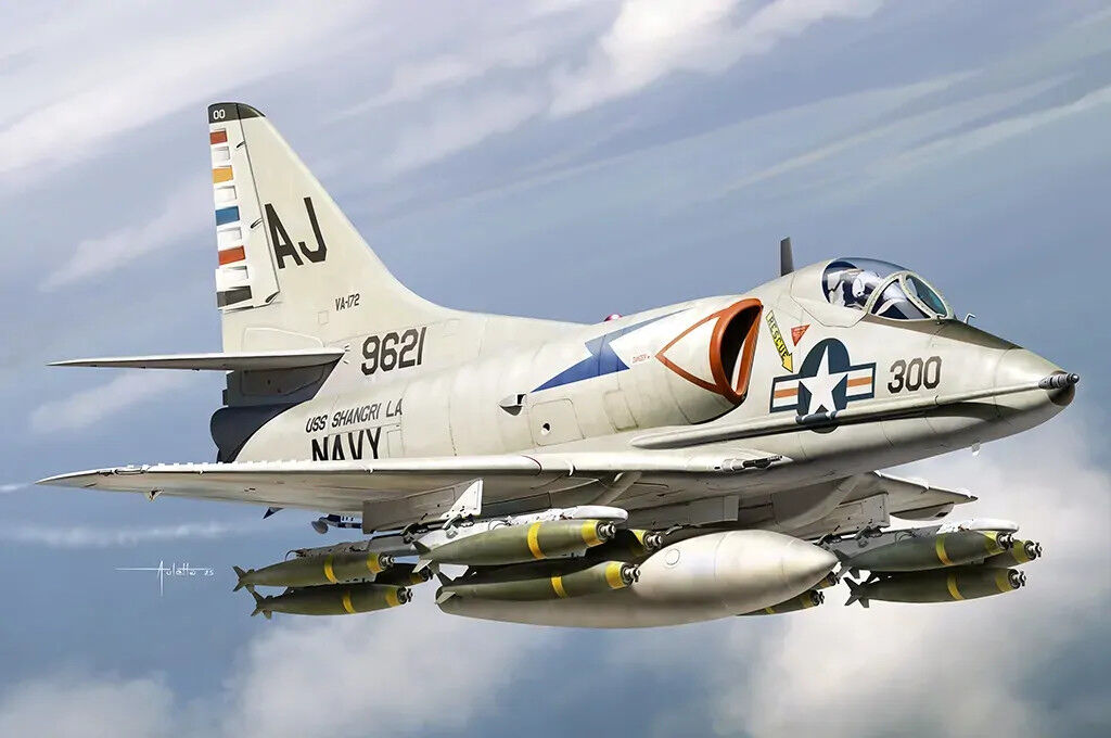 HobbyBoss 1/48 A-4C Sky Hawk Plastic Model Kit