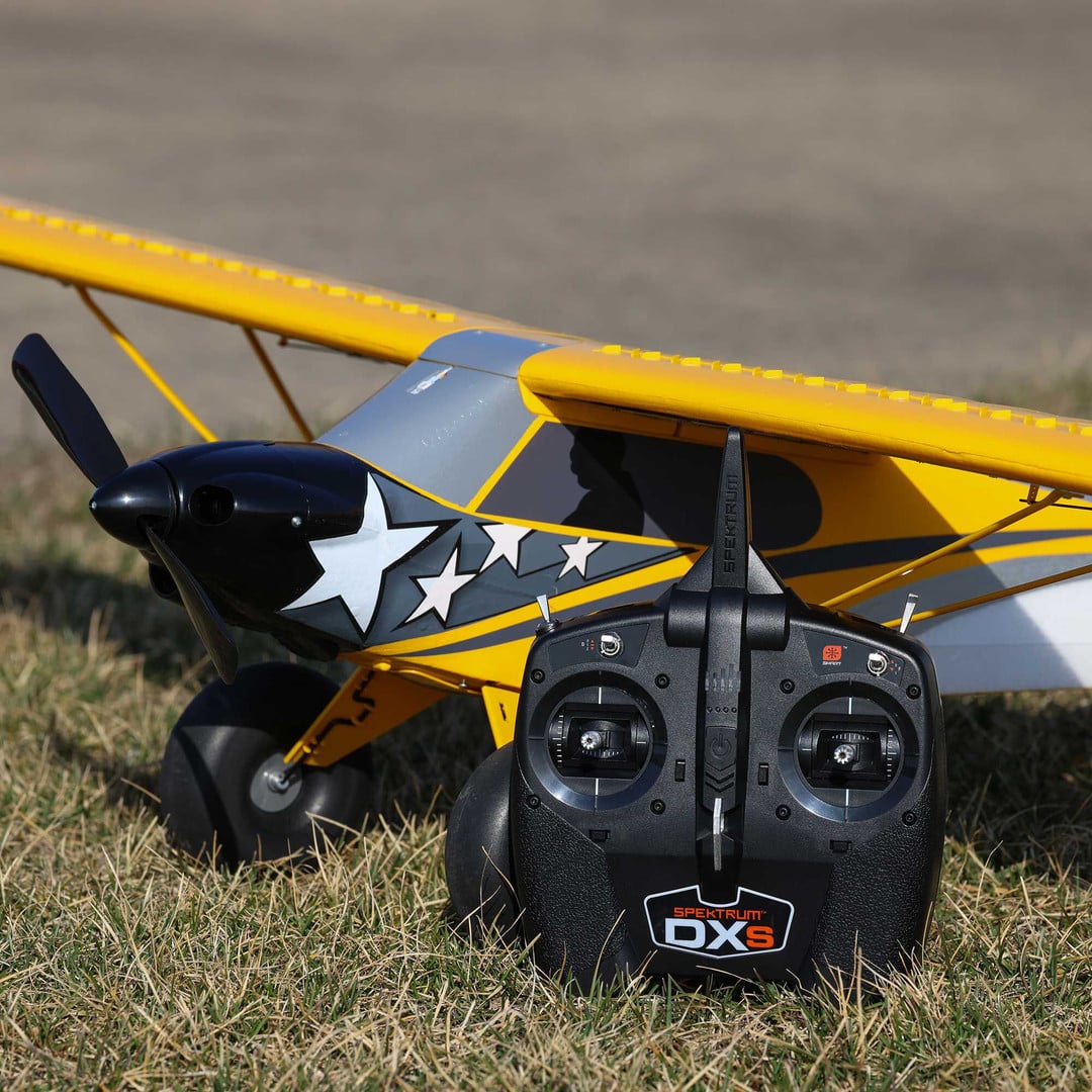 Hobbyzone Carbon Cub S2 1.3m Cleetus McFarland Special Edition, RTF Mode 2 HBZ32001SE