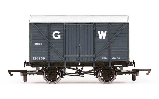 R60030 HORNBY GWR MOGO VENT VAN - ERA 3