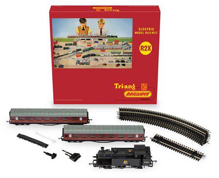 R1287M HORNBY TRI-ANG RAILWAYS REMEMBERED: R2X SET