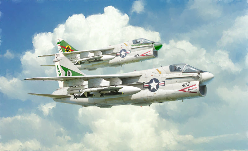 1411S ITALERI A-7E CORSAIR II - 1:72 SCALE