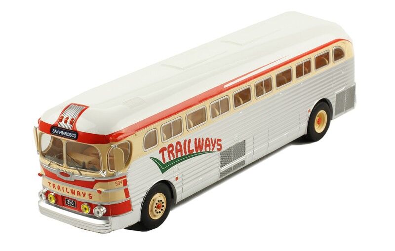 IXO Models 1/43 Gmc Pd 3751 Greyhound
