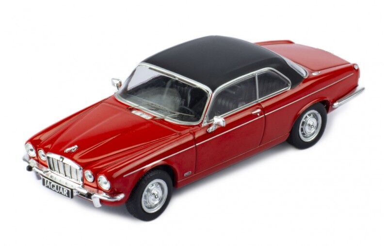 IXO Models 1/43 Jaguar XJ12C (Coupe) 1976 Red  With Black Roof