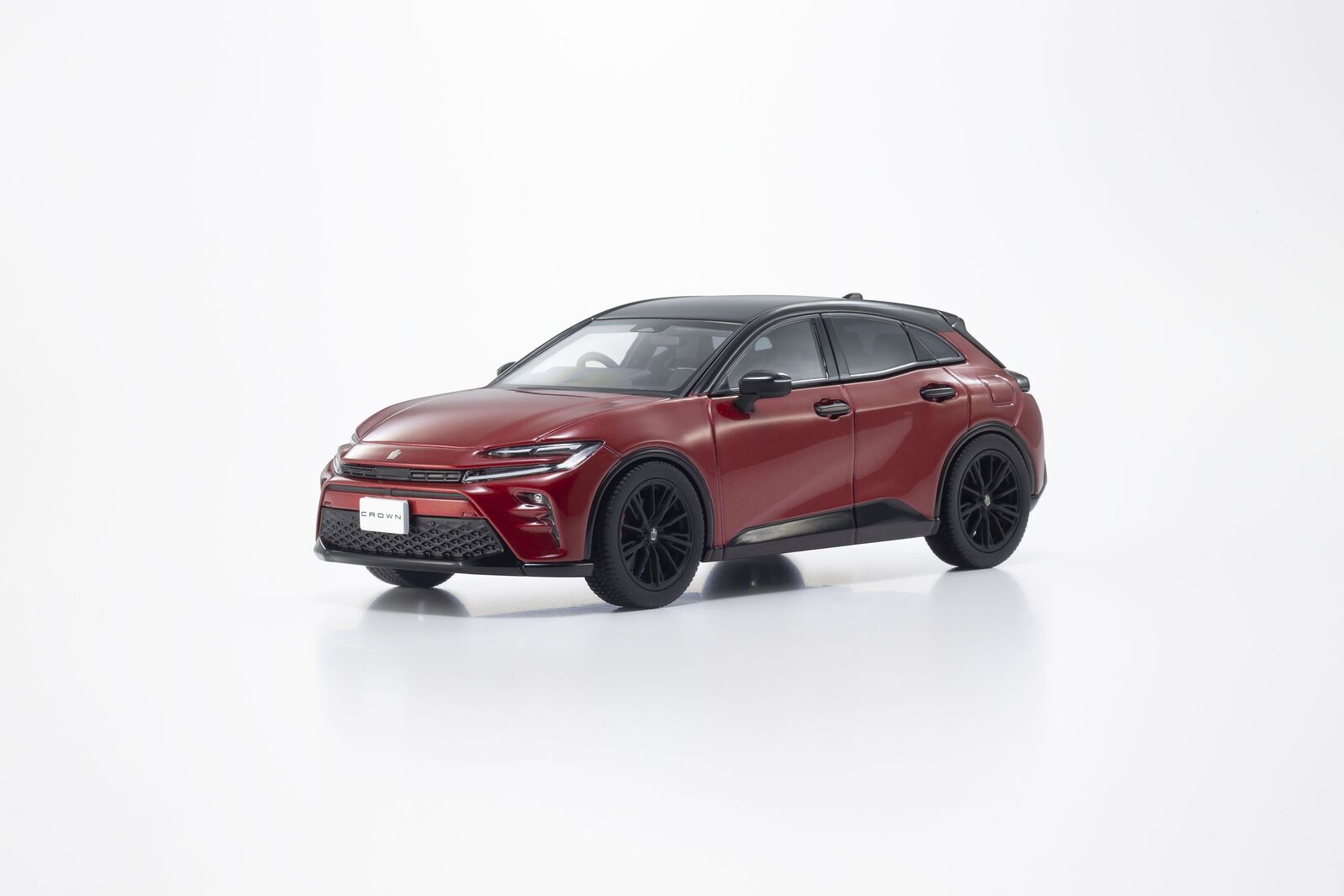 Kyosho 1/43 Toyota CROWN Sport RS Red Diecast Model Car