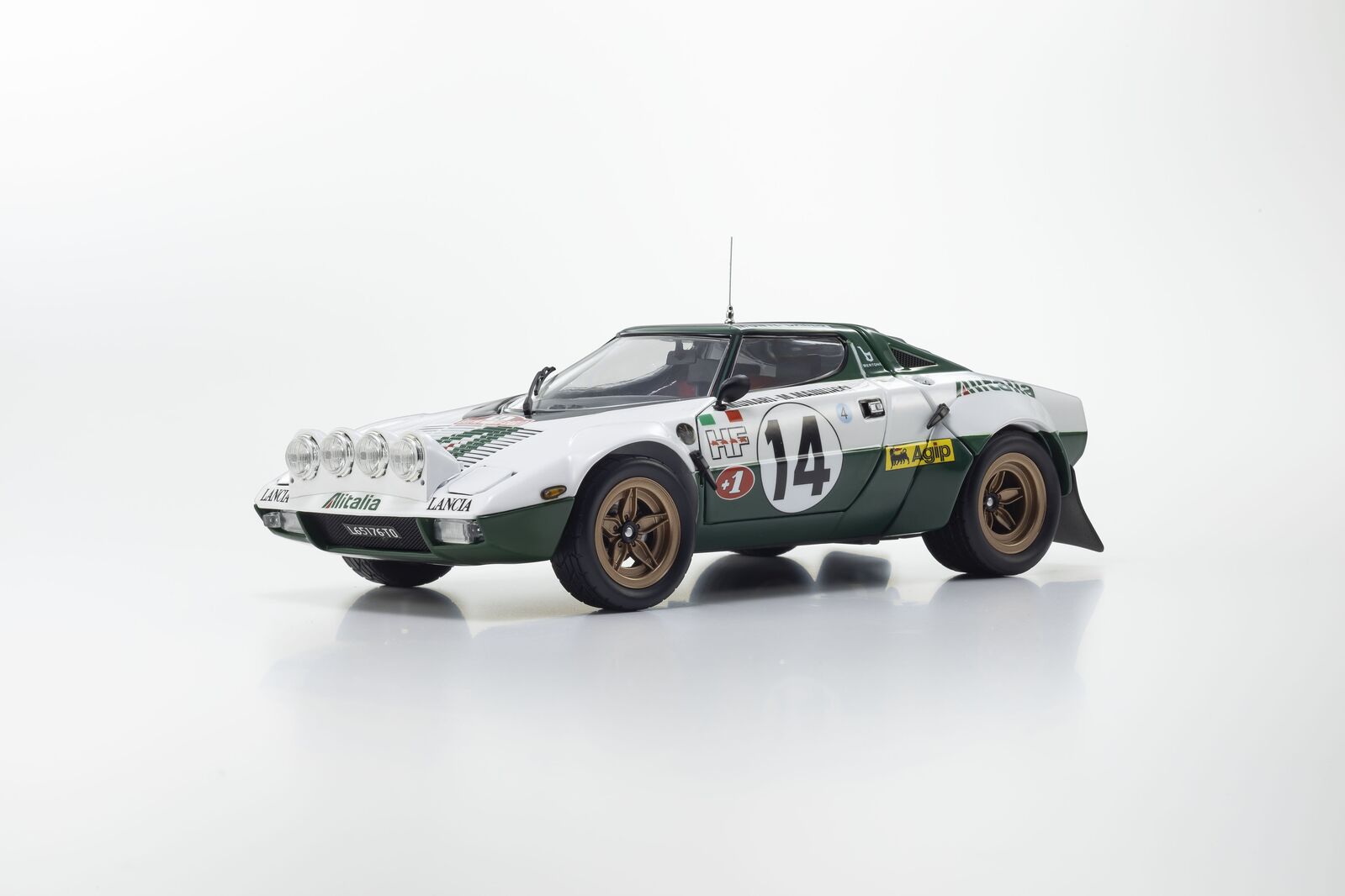 Kyosho 1/18 Lancia Stratos HF Winner 1975 Monte Carlo Nr.14 Diecast Model Car