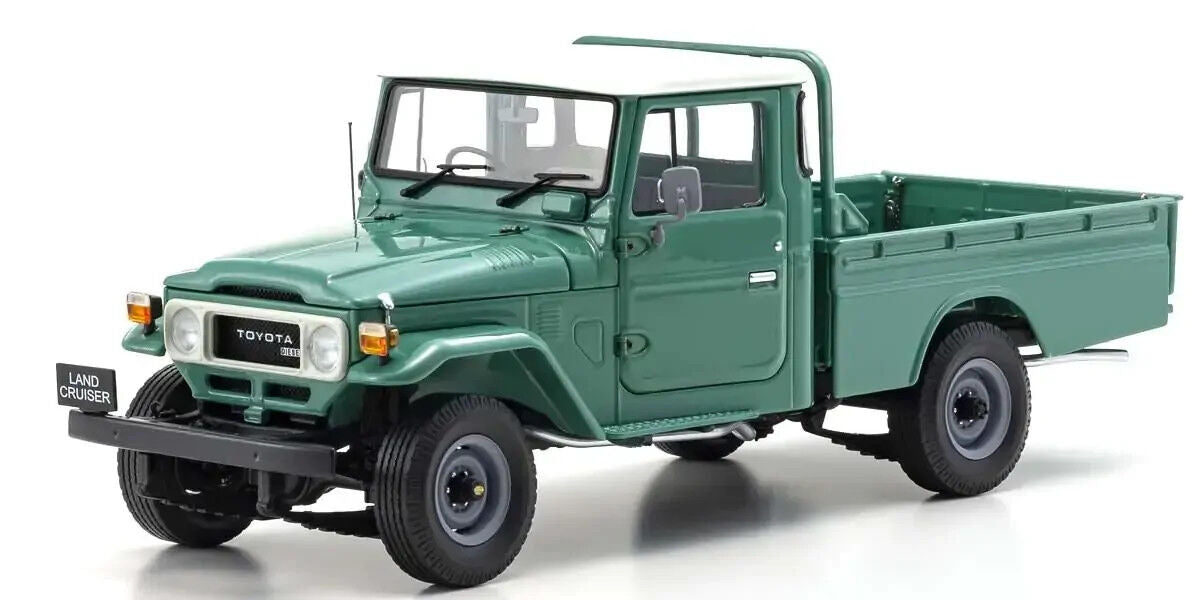 Kyosho 1/18 Toyota Land Cruiser 40 Fashion Green Diecast Model Car