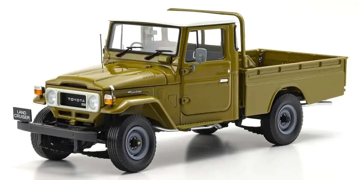 Kyosho 1/18 Toyota Land Cruiser 40 Olive Diecast Model Car