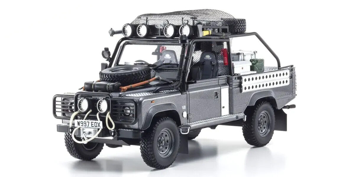 Kyosho 1/18 Land Rover Defender Movie Edition Resin Model Car
