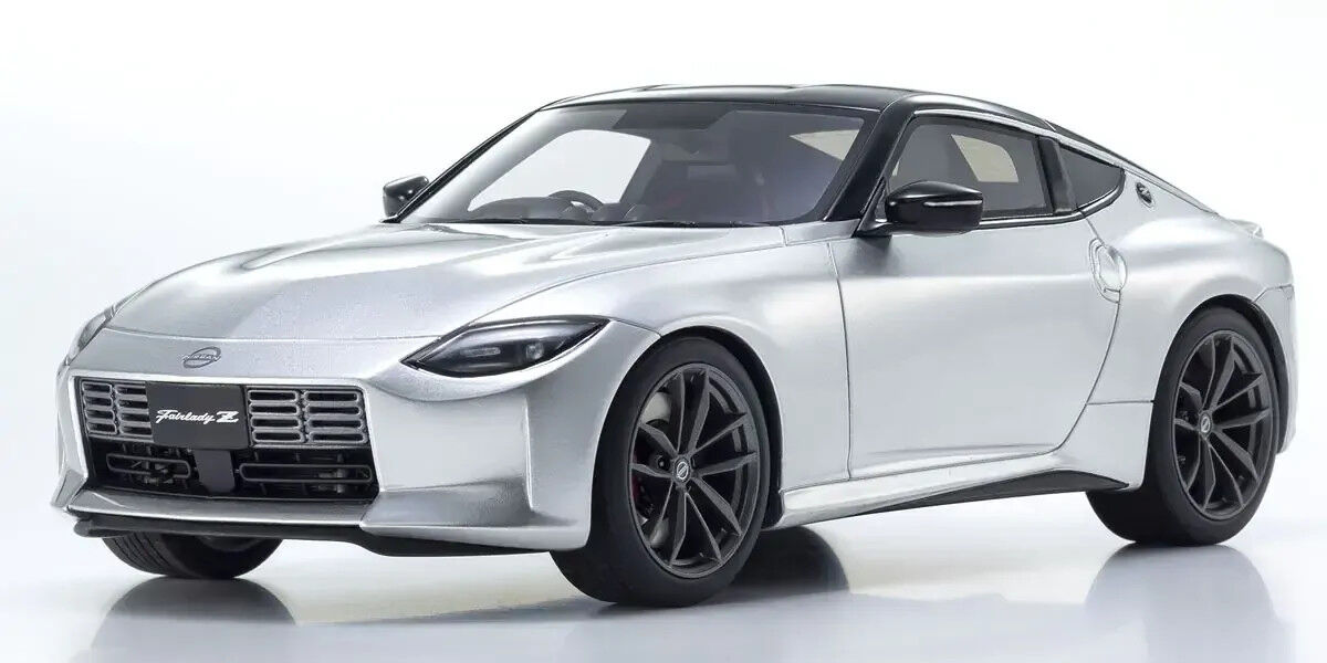 Kyosho 1/18 Nissan Fairlady Z Silver / Black Resin Model Car